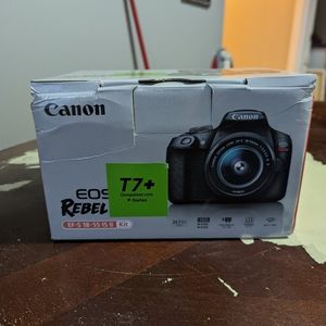 Canon rebel T7